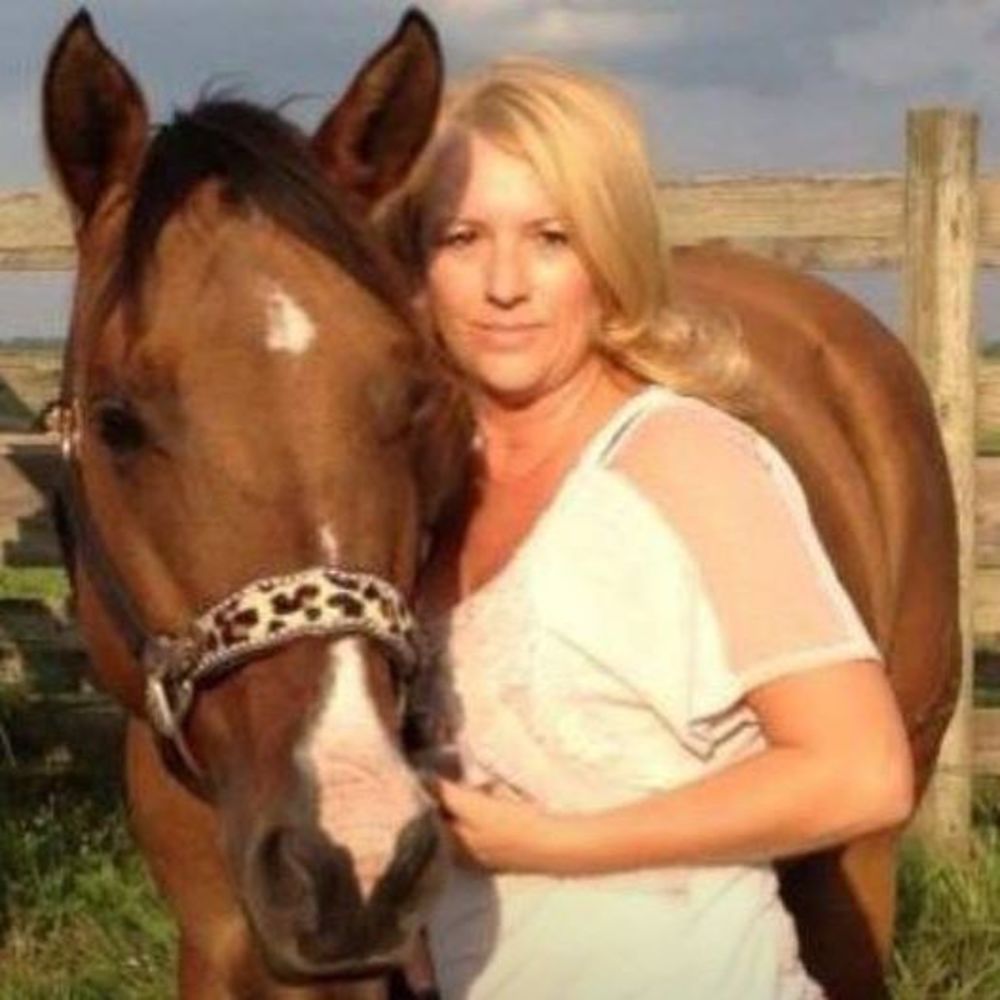 Meet your Posher, Dara